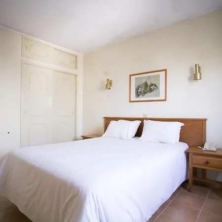 Hotel apartamentowy Mirachoro 3*