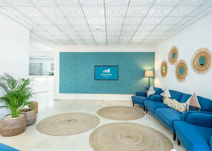 Apartmanhotel Mirachoro 3*